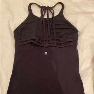 Lululemon top